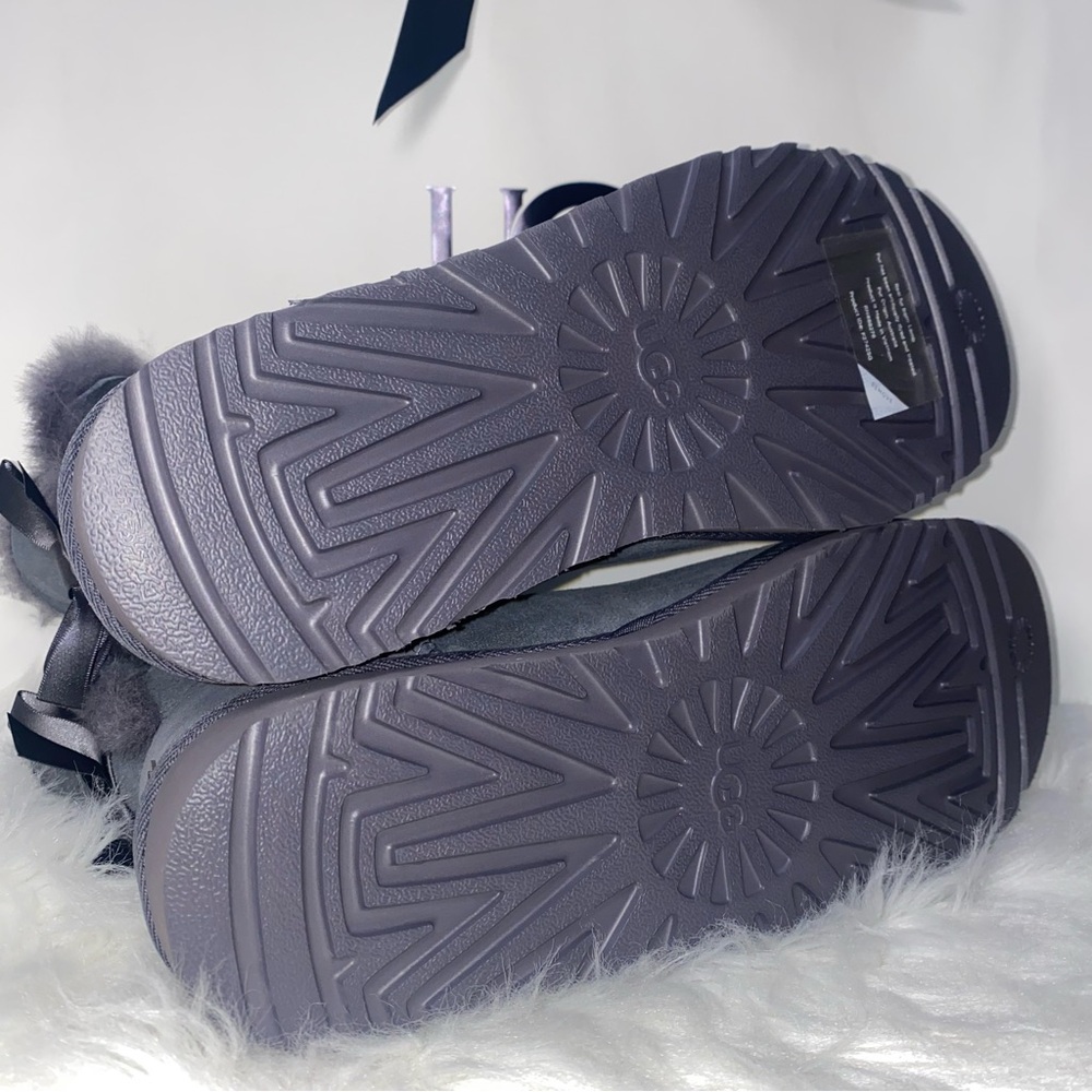 UGG - Picture 5 of 15